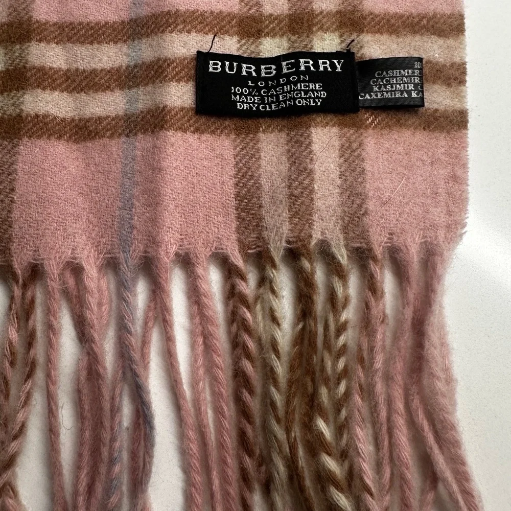Vintage-Authentic Burberry London Pink Nova Check 100% Cashmere - Picture 4 of 6